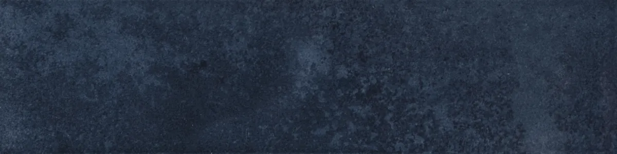 Marca Corona Miniature Soda Blu Galassia, djupblå granitkeramik med glaseffekt 6x24 cm