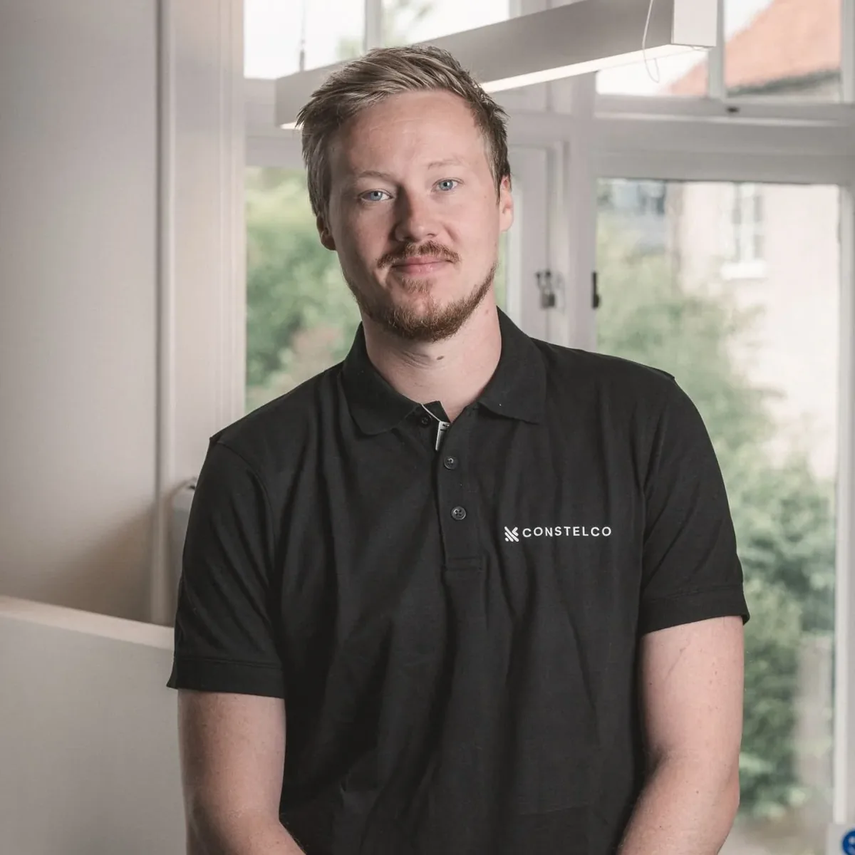 Linus, försäljningschef på Constelco