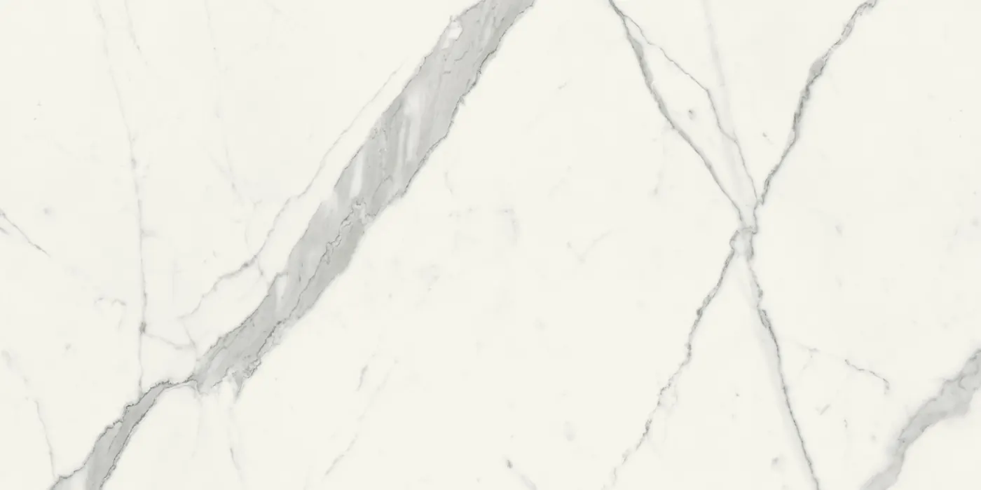 Marca Corona Scultorea Statuario Vena Argento, granitkeramik med vit marmorlook och silvergrå ådring 60x120 cm